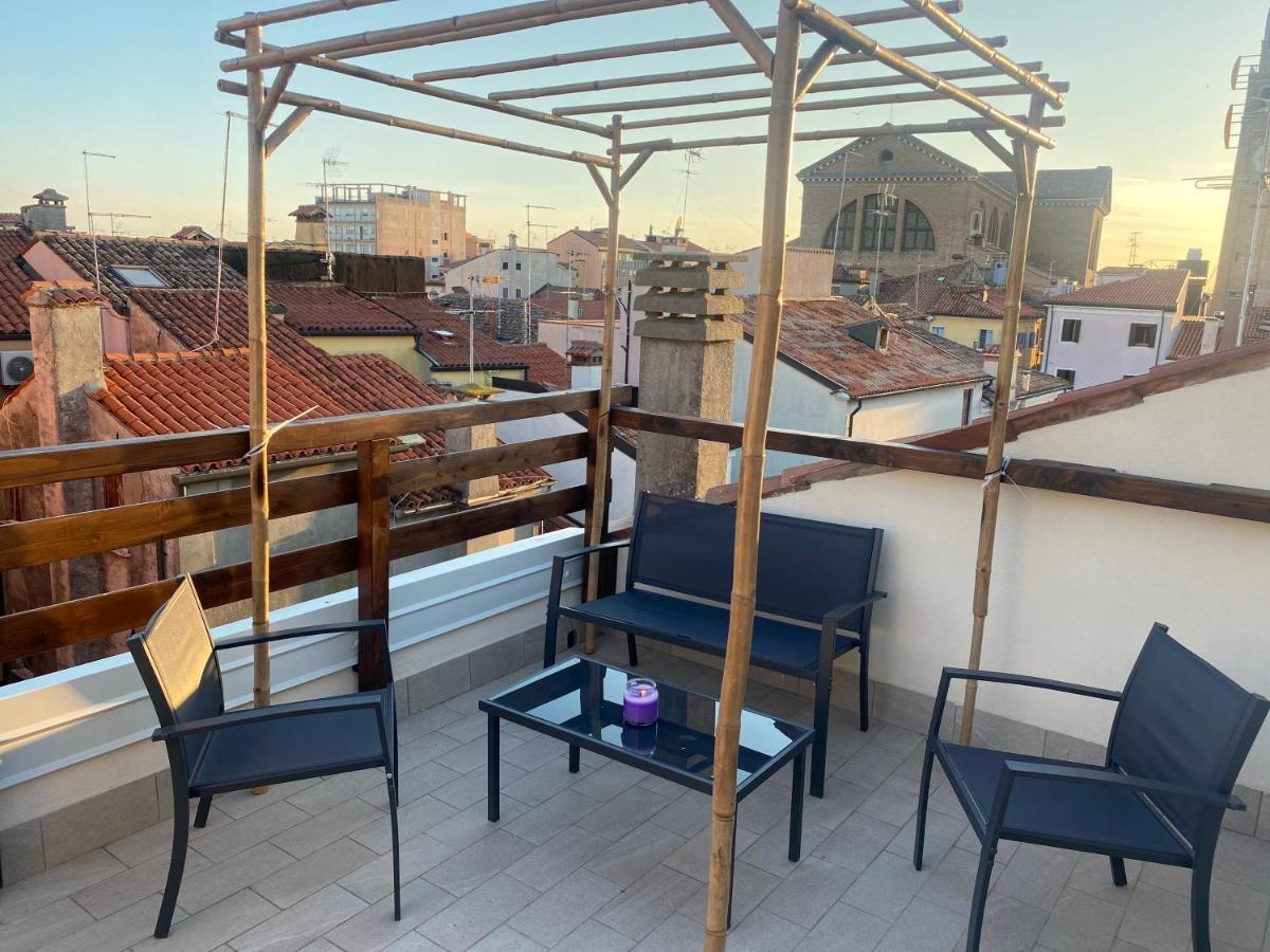 Laguna Blu Camera Tramonto Con Terrazza Panoramica In Comune كيودجا المظهر الخارجي الصورة