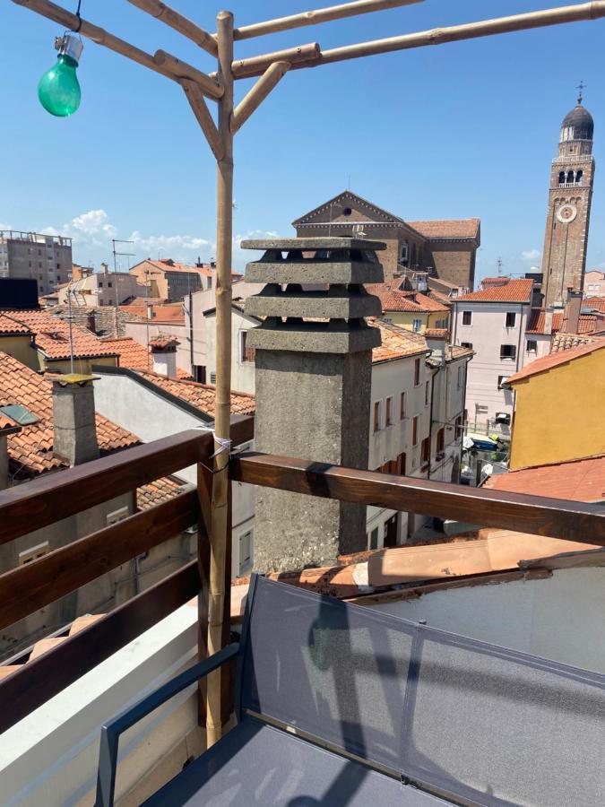 Laguna Blu Camera Tramonto Con Terrazza Panoramica In Comune كيودجا المظهر الخارجي الصورة